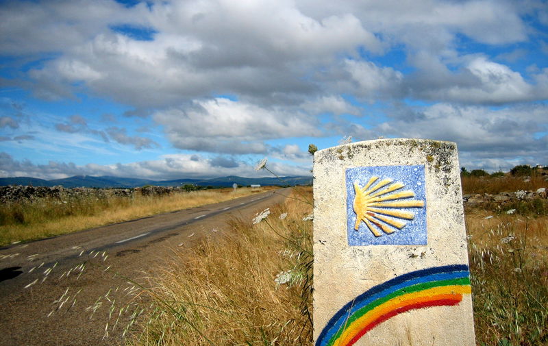 Scallop shell waymark